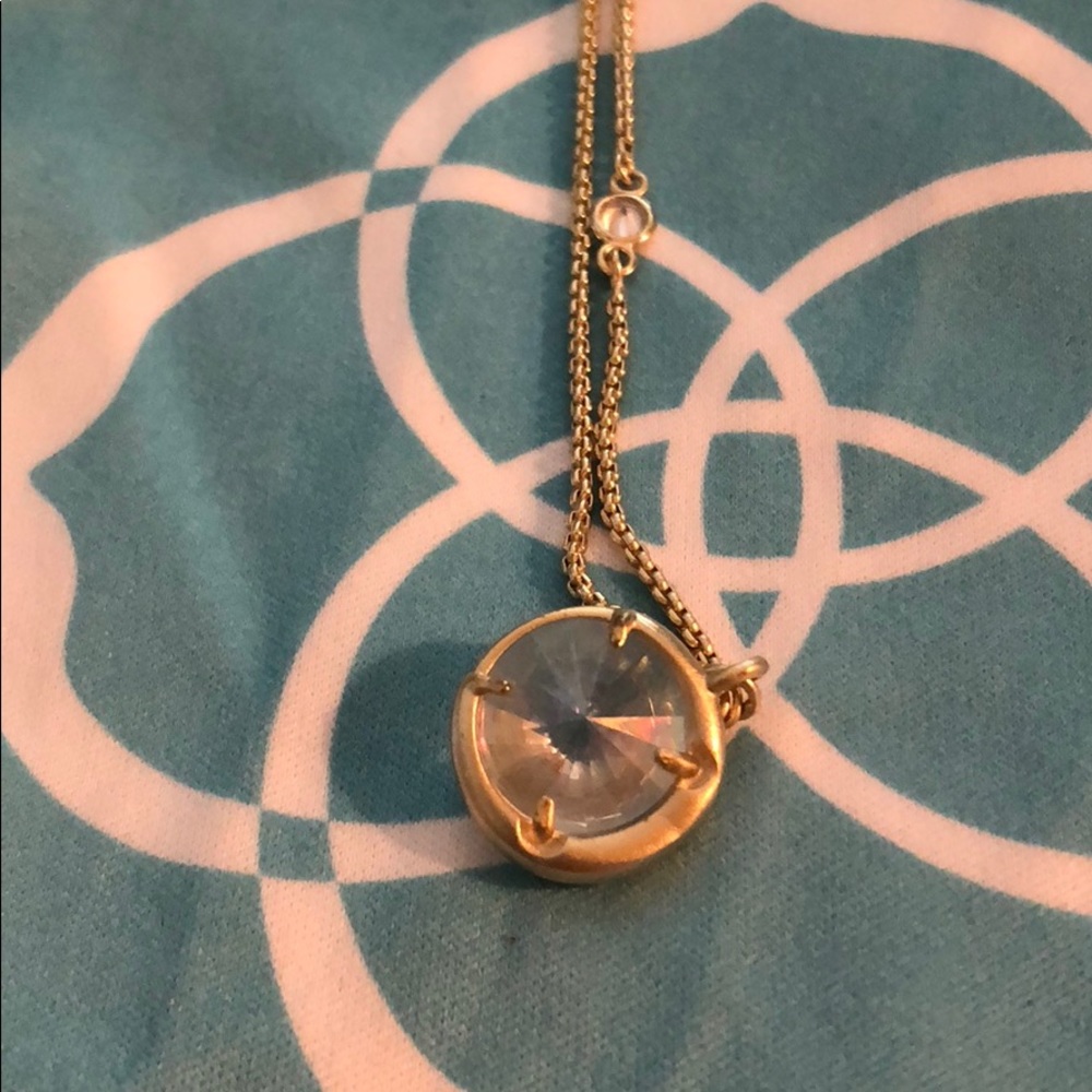 Adjustable round crystal necklace